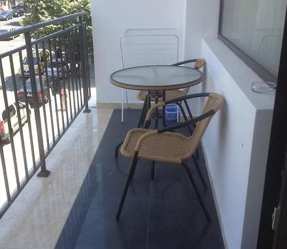 New Town Apartment *